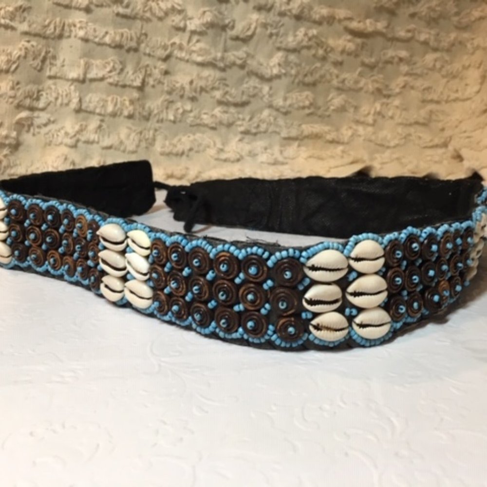 Vintage Handmade 70's Hippie Beaded Shelled Belt - Picture 4 of 9